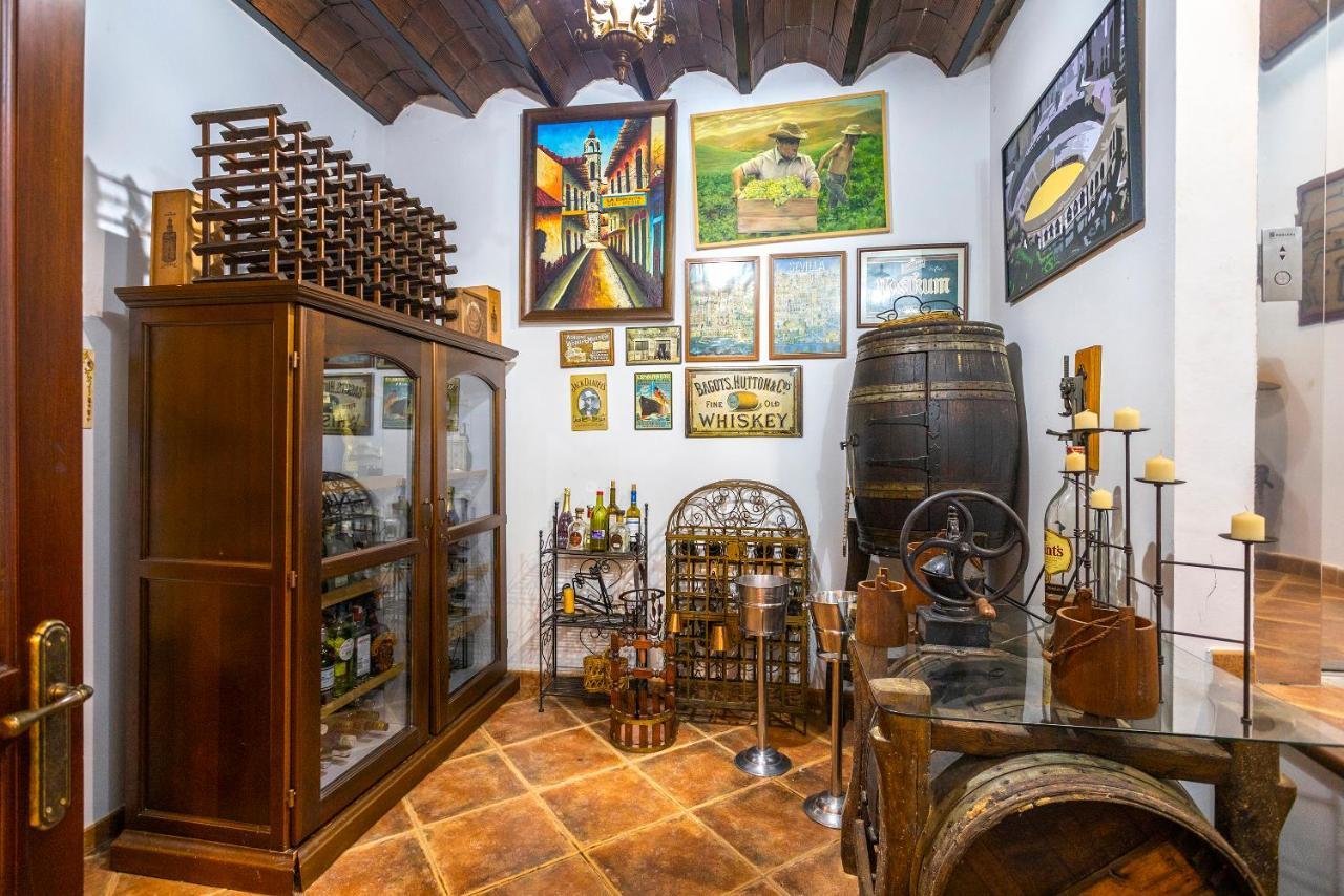 Casa Flores Con Piscina Interior Climatizada Alcaucín Exteriör bild